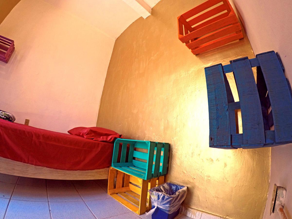 Iguana Hostel Oaxaca Екстер'єр фото